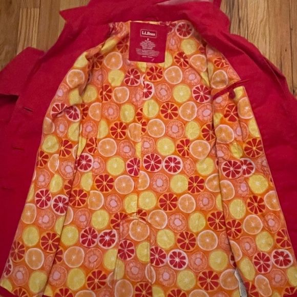 L.L Bean Red Trench Coat with Hood Fully Lined in Citrus 🍊 Pattern Size S - Picture 6 of 14